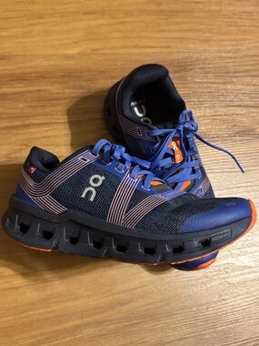 On Women's Cloudgo Indigo/Ink